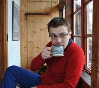 Father of two boys. Husband. Crypto enthusiast. TV journalist.