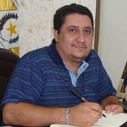 AMO MINHA FAMÍLIA, MEUS AMIGOS E MINHA VIDA!!!