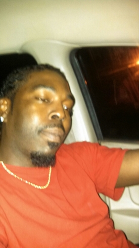 well im one of a kind guy love to hav fun........FWM