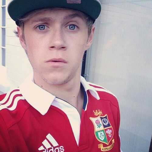 hashtagfraud's profile picture. N1: Taken by James. N2: Single.