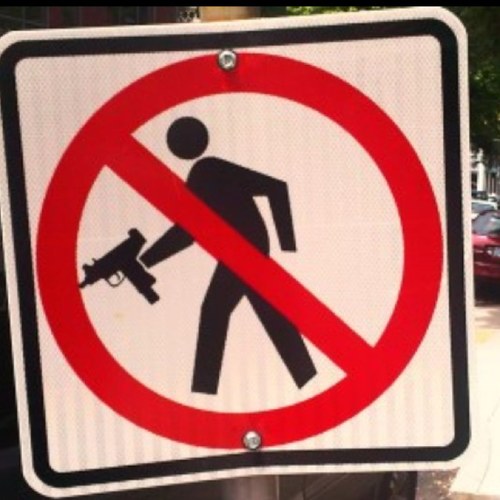 GUNcontrol_UsA's profile picture. 