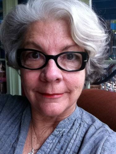 Artist, educator, activist. Social justice, working class studies. Paintings, photos, interventions.