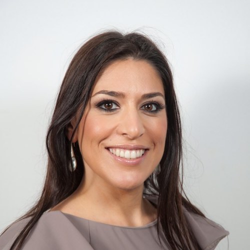 Fundadora deGrupoAlmeidaViajes+de400 oficinas en4países,32 premios recibidos.Lo vendí yAhora con @argantm Premiada por losPríncipes deAsturías.Vice d @ajemalaga