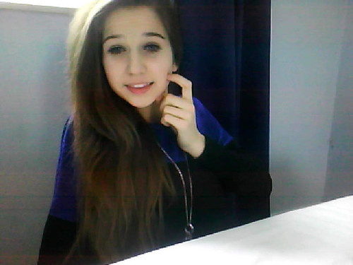 Nieuw op twitter ~ New on twitter
No friends...