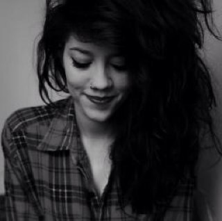 Just your average girl that loves dinosaurs and rainbows c: I love playing piano and I dream of becoming a proffesional photographer. Pokemon is my life!