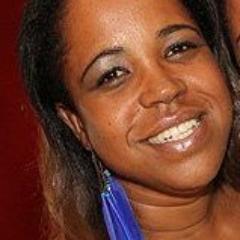 Sou formada em Pedagogia...Amante do Samba, Flamenguista e Afro-brasileira nata...