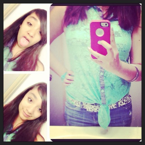 #Taken,loving 1D my tweets are all true follow me ill follow back ^•^