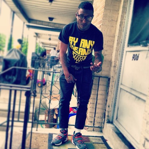 P.I.P Daquan Parker . I live for today & pray for tomorrow. Philly where i reside, my niggas  i will ride & if it's drama, mommas cry. Show no love