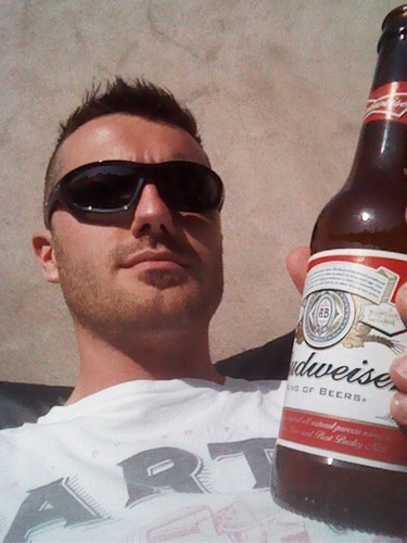 Evilstitchi's profile picture. Tweet This! Angry drunken rants... be warned!!!