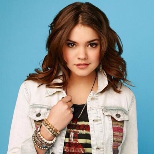 I'm that Austrilian chick who stars in Teen Beach Movie with Ross Lynch and plays Callie in The Fosters! Thats Right I'm Maia My amazing friend:@Hey_LauraMarano