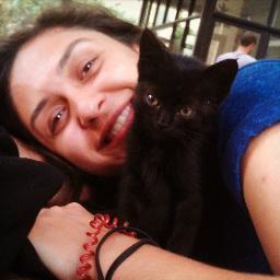 SecilOzkurt's profile picture. gimme hope jo'anna