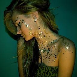 modelstatus87's profile picture. 