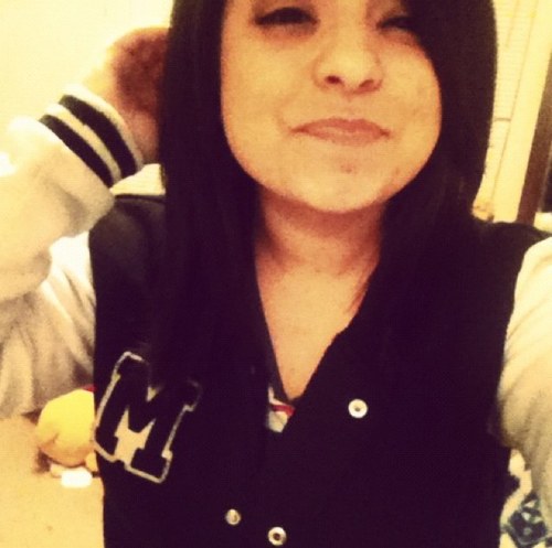 Love to party ;* ~ i love lulu 3 & kik ; fuckshitupcx ; facebook ; alexis olivarez ^.^ & my favorite colors ; purplee {; 3