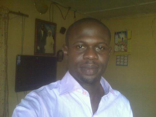 I'm agric economist ,gentle,lovely,Godfearing,honest,that have confident in God only