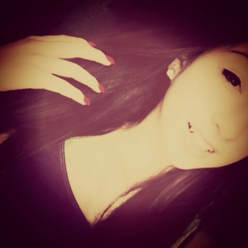 MERCEDESSSSSS..❤❤follow me❤yes im a clark❤i love my team❤ Free devion !! free @freeband_800
