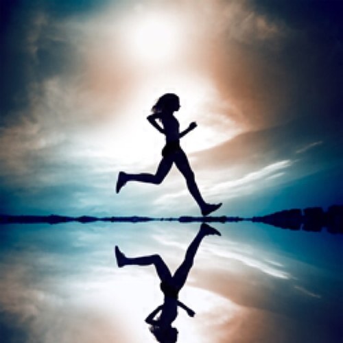 RunnersX's profile picture. Senior in High school, Distance Runner. #TrackNation #XCNation #LoveRunning #ItsMyLife