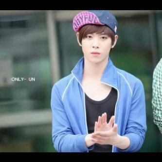 LC9 준입니다. 멋진모습 앞으로 많이보여드릴게요^^! 94Rap