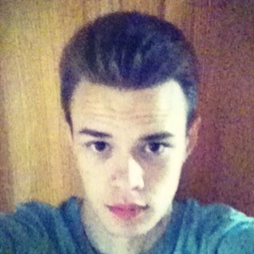 ITzAbuTToN's profile picture. 