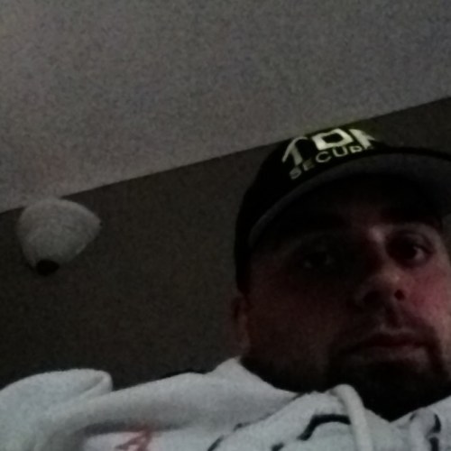 travisdepa's profile picture. 