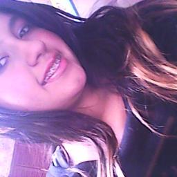 ♥Vc sabe meu nome, não minha história...Vc sabe a cor dos meus olhos...mas não o que eles já viram...Então não sinta-se no direito de me julgar▒♥▒Urugu@i@n@▒♥▒