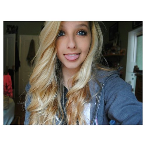 I'm Talia c: | single, bi♡ | I love sex, band guys, and that's pretty much it. hmu bitches ;** #followback