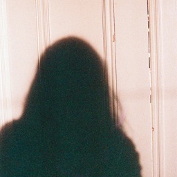 kristyclarky's profile picture. 