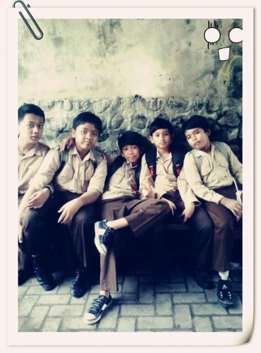 NyonyaNiken♥♥ :*