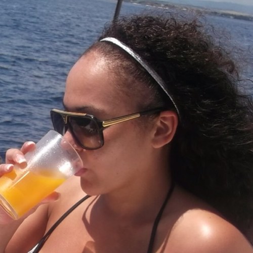 coco19__85's profile picture. 