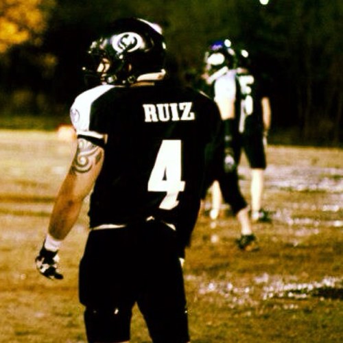 Carlitos2618's profile picture. 