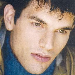 BeginToModel's profile picture. Begin To Model is a modeling class that provides beginner models with information about how to get into modeling and become a model. Learn to model today!