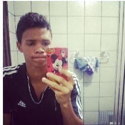 face: bruninho_boladoo@hotmail.com  instagram: brunobarreiras segue lá :D