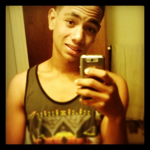 deonreid69's profile picture. 