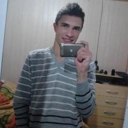 sahshahshahs so feliz e jah eras XD