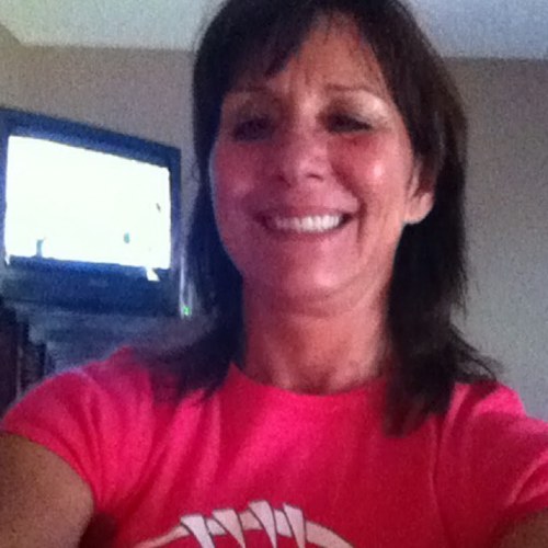 Huge Blue Bomber & Jets Fan and animal lover. Personal trainer/fitness instructor