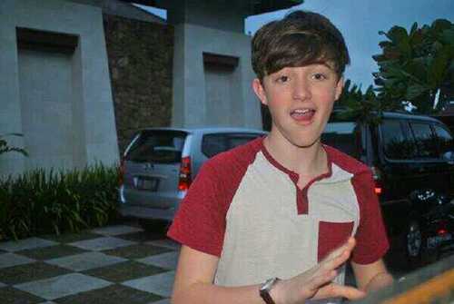 I love Greyson. That's all you need to know  ❤