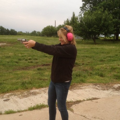 AnitaBAwalden's profile picture. 