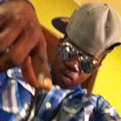 D1ff3r3nc3 63tw33n m3 & y0u!!!! FWM Follow me on http://t.co/nCRFMg6gYF @kuntryg