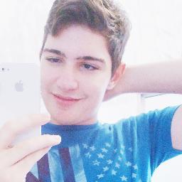 LucasRomaneze's profile picture. Lúcas Romanese Corona, Para que levar a vida tão a sério, se a vida é uma alucinante aventura da qual jamais sairemos vivos. Bob Marley ;*