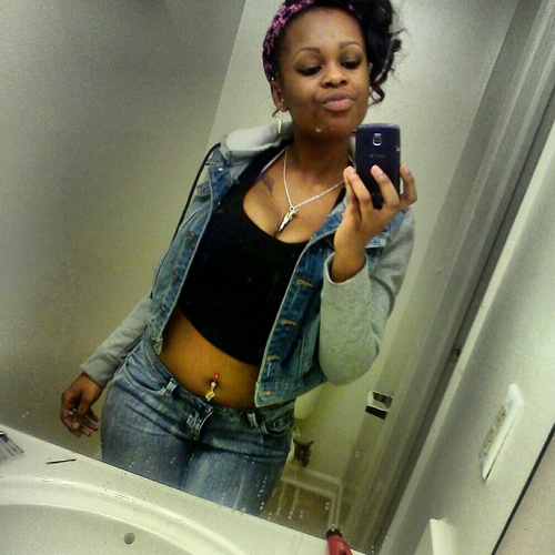 love pretty girls.
