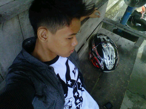 Jika keduanya saling suka, maka keduanya akan saling usaha. Kalau cuma ​​Ƙg̶̲̥̅̊m̶̲̥̅̊u̶̲̥̅̊ yg usaha, berarti dia G̶̲̅ªªќ suka.  SIMPEL..