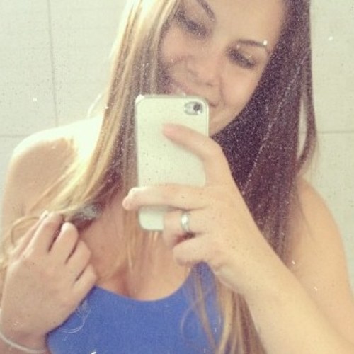 A partir do momento em que você decidir que não depende de ninguém, será o fim dos seus problemas, e o ínicio do problema dos outros.