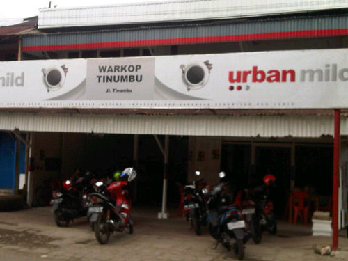 WarkopTinumbu's profile picture. Jl. Tinumbu no. 56, oke banget buat nobar.  Mohon kritik dan sarannya.