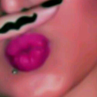 اُنثى اسمها  فطوم  ،، يحقُ لها / الغرُور ♡
