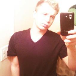 DustinLeeStoner's profile picture. 