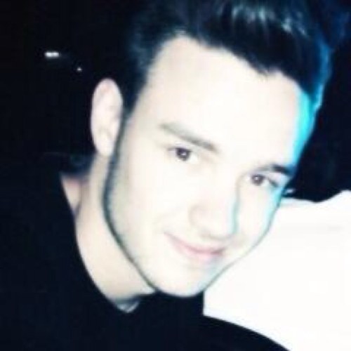 Faking_Him_'s profile picture. bye.| 19|| ratchet ass thug.