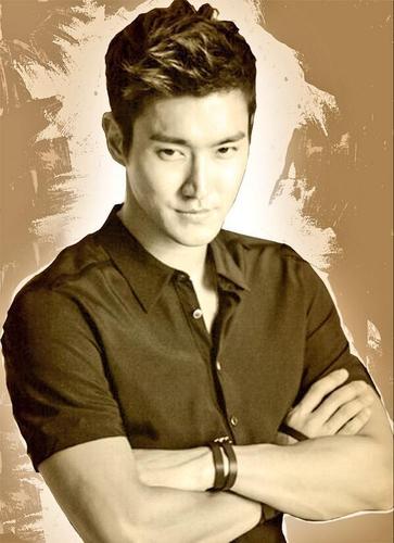 Emlla_Siwonest's profile picture. 슈퍼 주니어