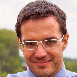 Dnem a nocí projektový manažer v PeckaDesign :-), ve volných chvílích sportovec a táta dvou dětí