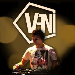 Dutch DJ&Producer. For bookings: bookings@djveni.nl // Promo-Remix Request - Info: info@djveni.nl // Personal tweet @waltervdstelt