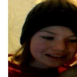 Hi i am Miriam,My friends call me Kitti Wings Because my name is Miriam Kittilsen Wiger....Please Follow me!