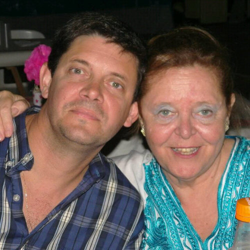 Emiza09's profile picture. Lic en Kinesilogia y Fisiatria .Especialista en Economía y Gestión de la Salud .Presidente de la Liga Dtal de Fútbol de Gualeguaychú.Racinguista y Peronista